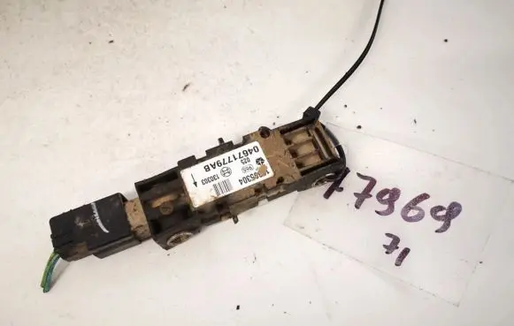 Chrysler Pacifica Airbag deployment crash/impact sensor 04671779ab