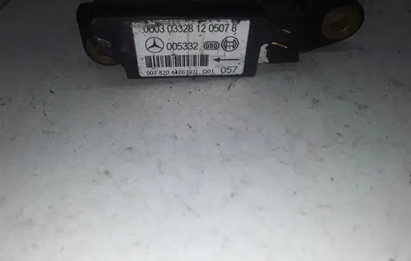 Mercedes-Benz C W203 Airbag deployment crash/impact sensor 0018204426
