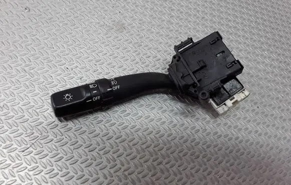 Toyota Yaris Indicator stalk 8414005140