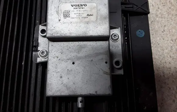 Volvo S40 GPS navigation control unit/module 30679781
