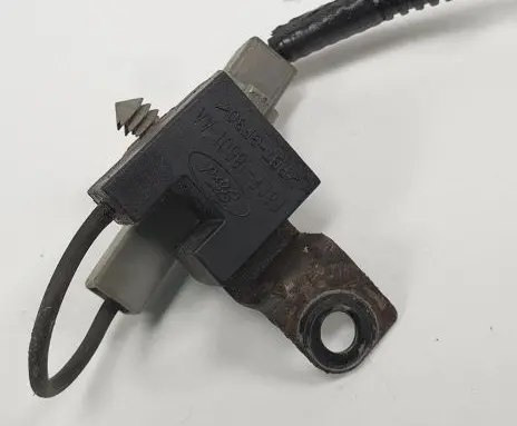 Jaguar S-Type Aerial antenna filter F6CF-18801-AA