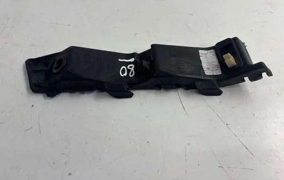 KIA Sportage Front bumper mounting bracket 86513F1000