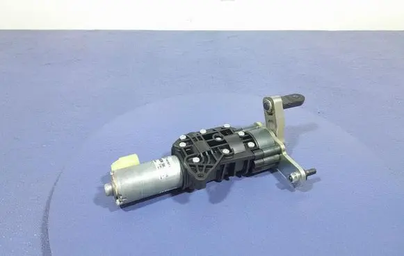 Audi Q7 4L Holder (bracket) 4M0827852A