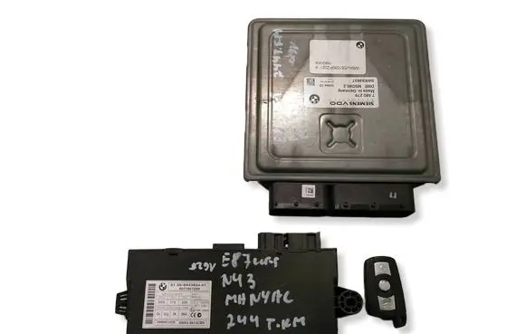 BMW 1 E81 E87 Engine control unit/module 7580279