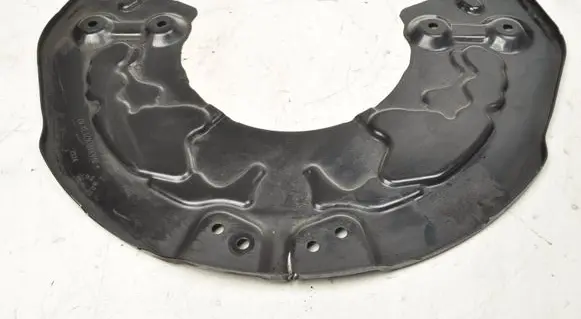 Mercedes-Benz GLC C253 Front brake disc dust cover plate A0004213402