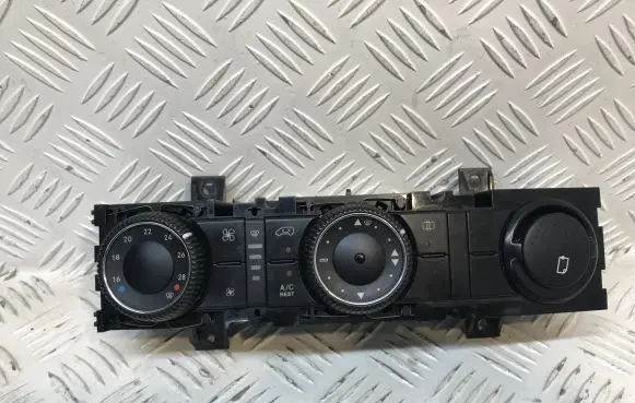 Volkswagen Crafter Climate control unit 9068300885