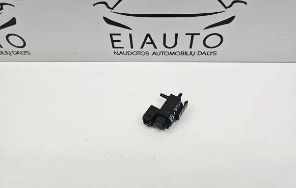 BMW 5 E60 E61 Turbo solenoid valve 72234100 1742712 05T047