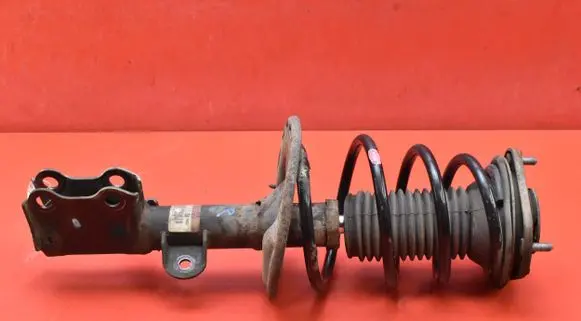 Toyota Avensis T270 Front shock absorber/damper 48510-05332