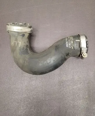 Audi A8 S8 D3 4E Intercooler hose/pipe 4E0145738D