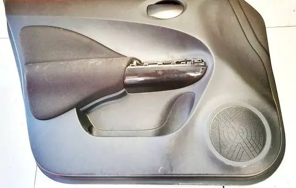 Nissan Juke I F15 Front door card panel trim 809111kb0a
