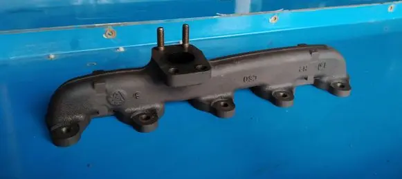 Ford Fusion Exhaust manifold 1721504 1721503