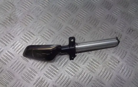 Volkswagen Touran I Headlight washer nozzle holder 