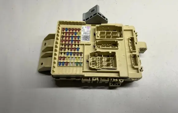 KIA EV6 Fuse module 91951CV151