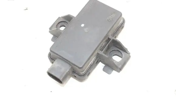 Mercedes-Benz C W205 Tire pressure control unit A0009006907