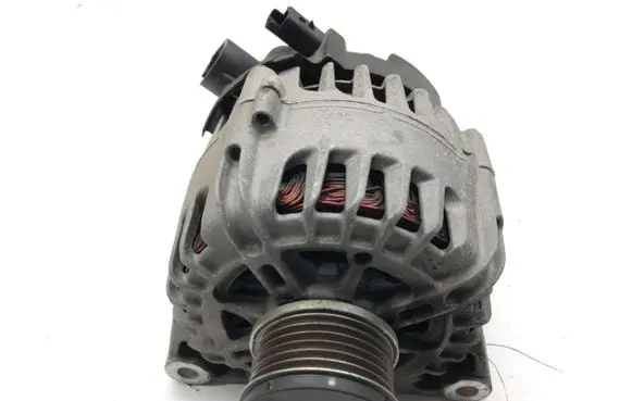 Opel Crossland X Generator/alternator 9835689480