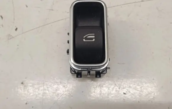 Mercedes-Benz A W177 Electric window control switch A1679050201