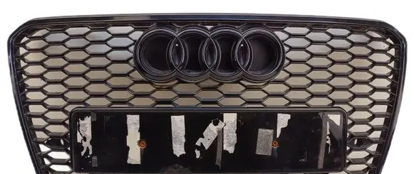 Audi A7 S7 4G Front bumper upper radiator grill