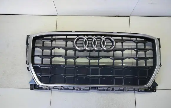 Audi Q2 - Front bumper upper radiator grill 81A853651H