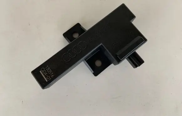 Audi A6 S6 C7 4G Keyless (KESSY) go control unit/module 8K0907247
