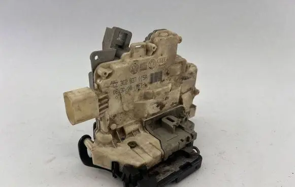 Audi Q7 4L Front door lock 3C2837015A