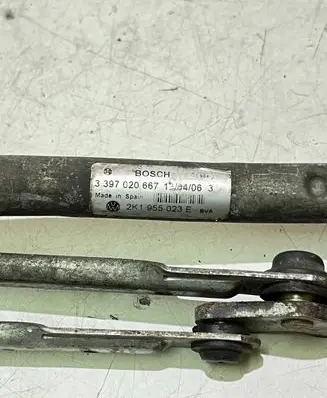 Volkswagen Touran I Front wiper linkage 2K1955023E 3397020667