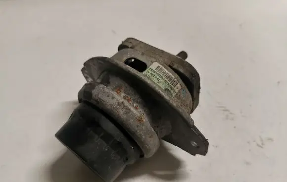 Land Rover Range Rover Sport L494 Engine mount bracket AH226A003BA
