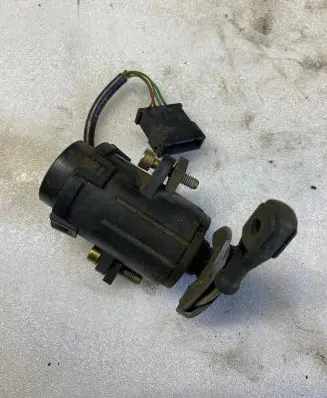 Audi A6 S6 C5 4B Accelerator pedal position sensor 0205001001 046907475B 247048