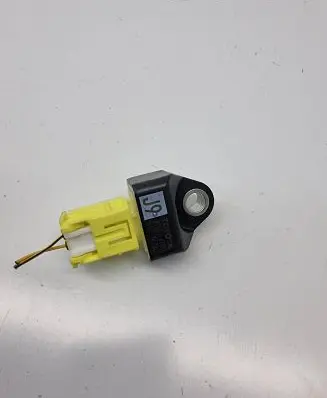 Toyota RAV 4 (XA50) Airbag deployment crash/impact sensor 8983147050