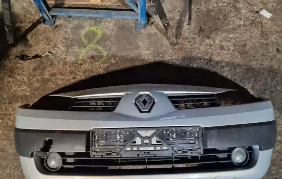 Renault Megane II Front bumper