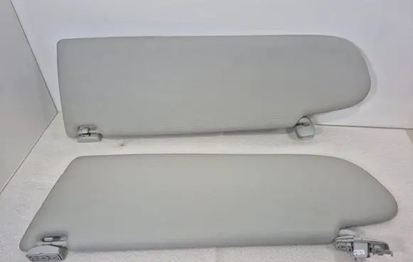 Volkswagen Transporter - Caravelle T5 Sun visor 7H0857551C