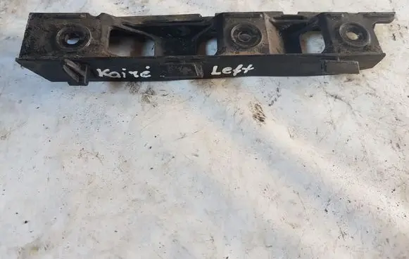 Volkswagen PASSAT B6 Front bumper mounting bracket 3C0807184