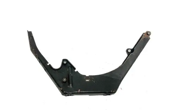 Mercedes-Benz C W203 Other engine bay part A6110900427