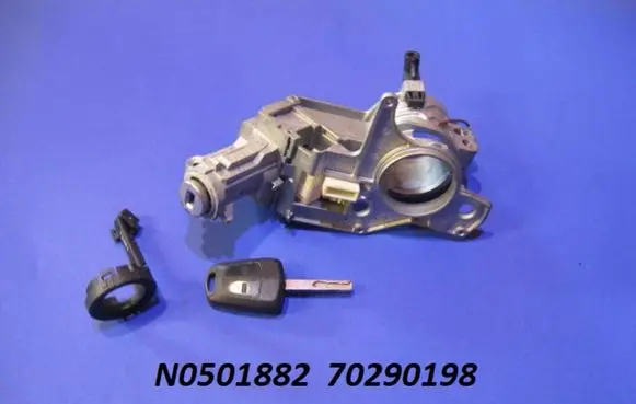 Opel Astra H Ignition lock N0501882 70290198