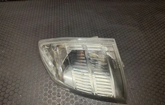 Nissan X-Trail T30 Front indicator light 3443L 0554 SAEP02