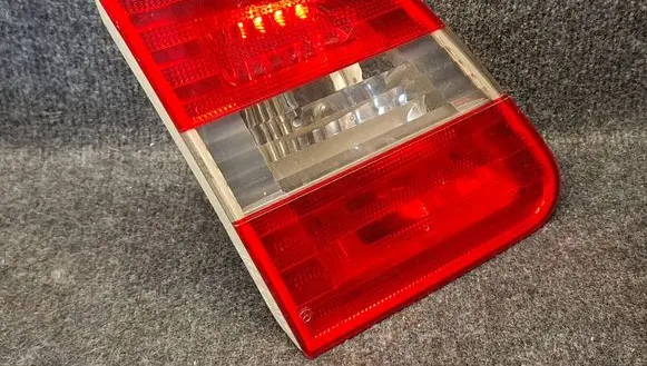 Mercedes-Benz B W245 Tailgate rear/tail lights A1698201564