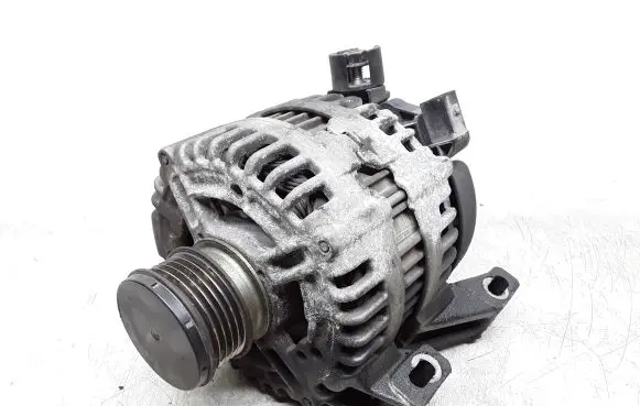Volvo XC70 Generator/alternator 0121615005 6G9N10300HD