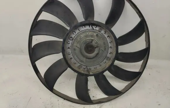 Audi A4 S4 B5 8D Fan impeller 058121301B