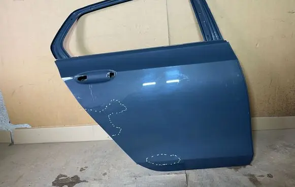 Volkswagen Golf VIII Rear door 5H4833312