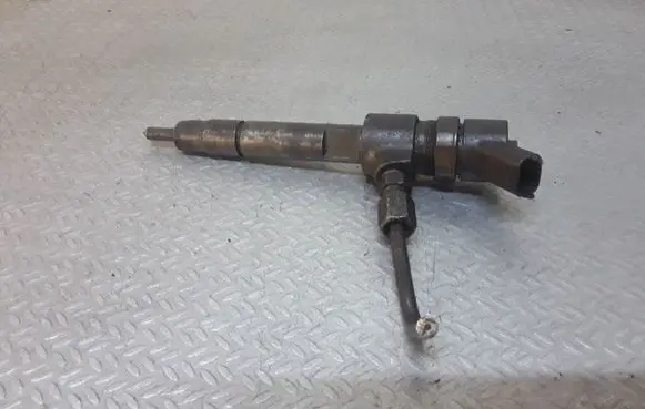 Opel Astra H Fuel injector 0445110165