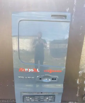 Renault Trafic III (X82) Back/rear loading door 
