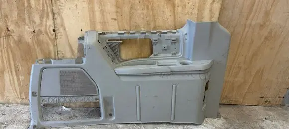 Chrysler Grand Voyager V Other trunk/boot trim element