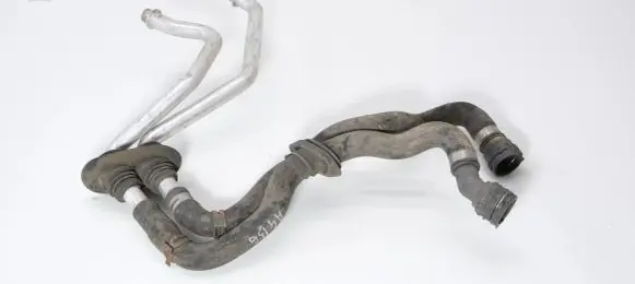 Audi A4 S4 B7 8E 8H Engine coolant pipe/hose 8E0819699A