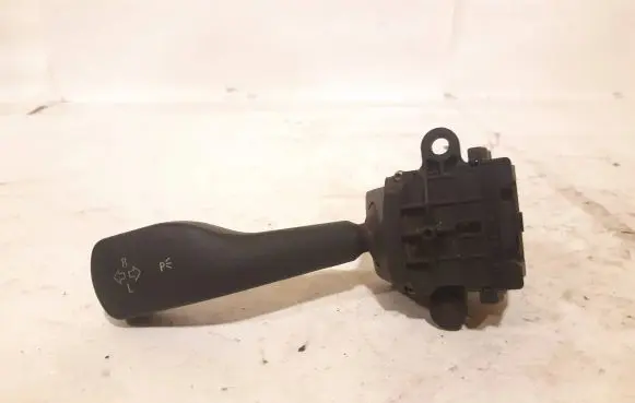 BMW 3 E46 Indicator stalk 8363662H 0110400024