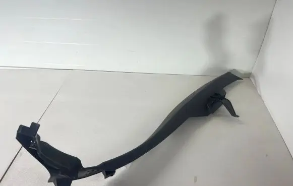 Mercedes-Benz C W205 Trunk/boot lower side trim panel A2056900825 WPT52056 18321224