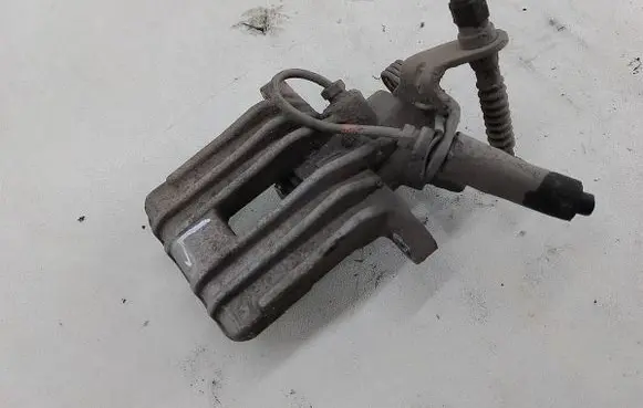 Rear brake caliper