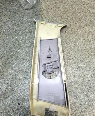 BMW 3 E46 (B) pillar trim (top) 8193780