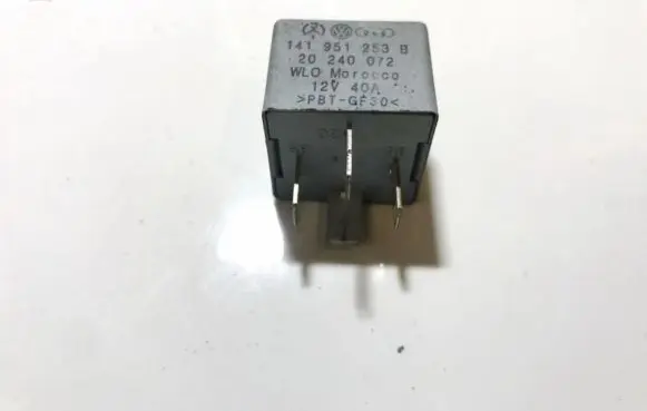Volkswagen Golf IV Other relay 141951253b 20240072