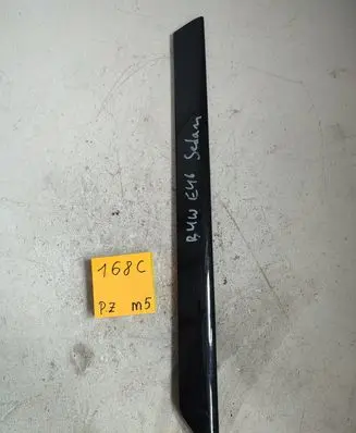 BMW 3 E46 Side skirt rear trim 146824