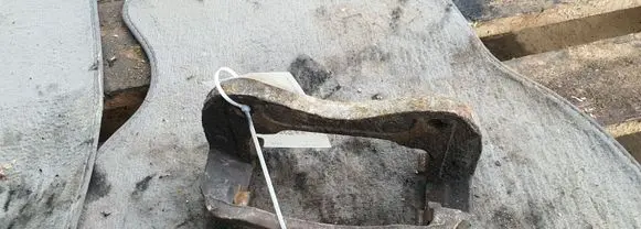 Hyundai Sonata Front Brake Caliper Pad/Carrier 