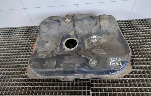 KIA Carens III Fuel tank 